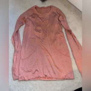 Lululemon Swiftly Long Sleeve size 6